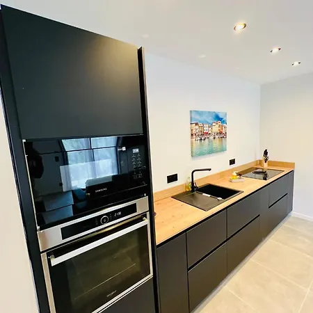 Le Grand Canaille * Cassis