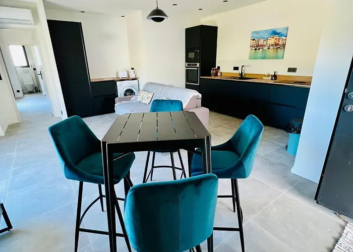 Le Grand Canaille * Cassis